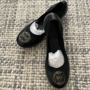 $228 Brand New Tory Burch Caroline Elastic Travel Ballet Flats Black 7.5